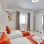 Ta Guza Villa