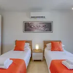 Villa Ta Guza