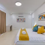Ta Guza Villa *